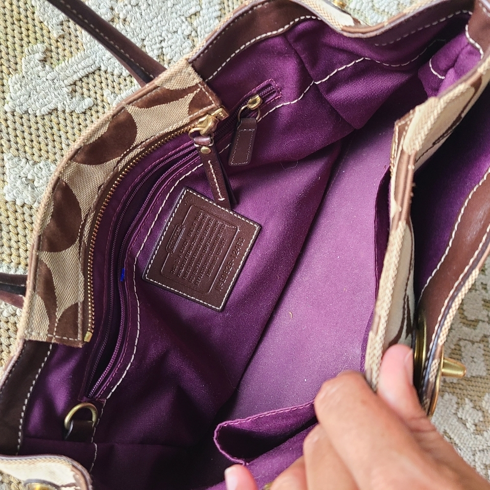 Coach Hamptons Madeline Signature Satchel Bag 12463 - Picture 2 of 16